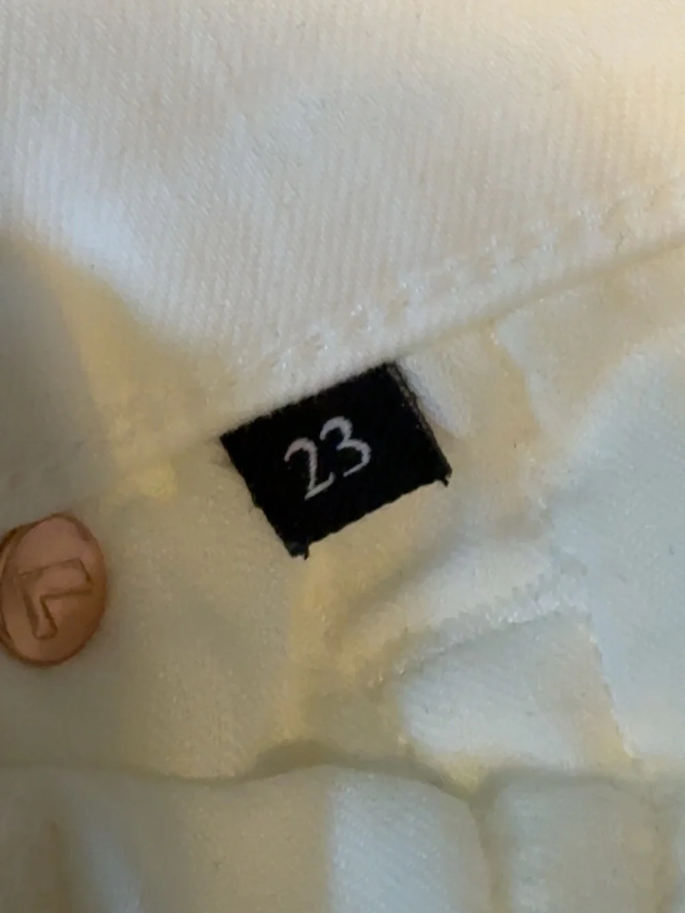 7 For All Mankind White High Waist Ankle Gwenevere, Size 23, NWT - Picture 4 of 10